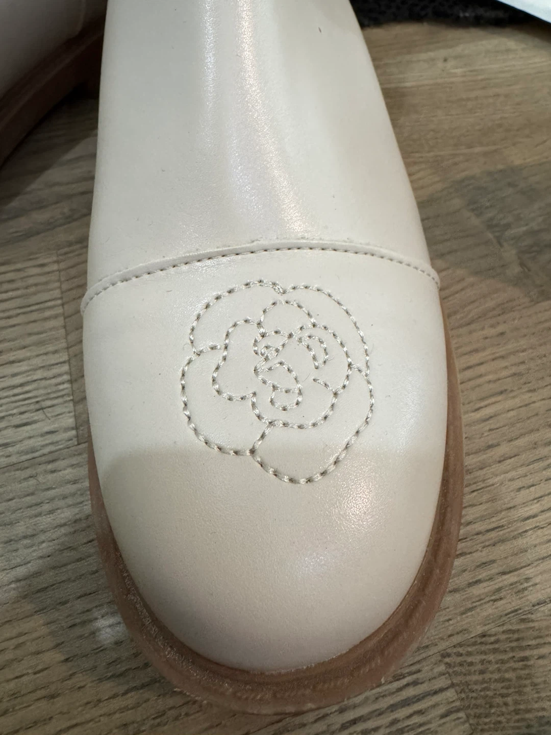 New size 37- Cream Camellia Knee-High Boots - photo 5
