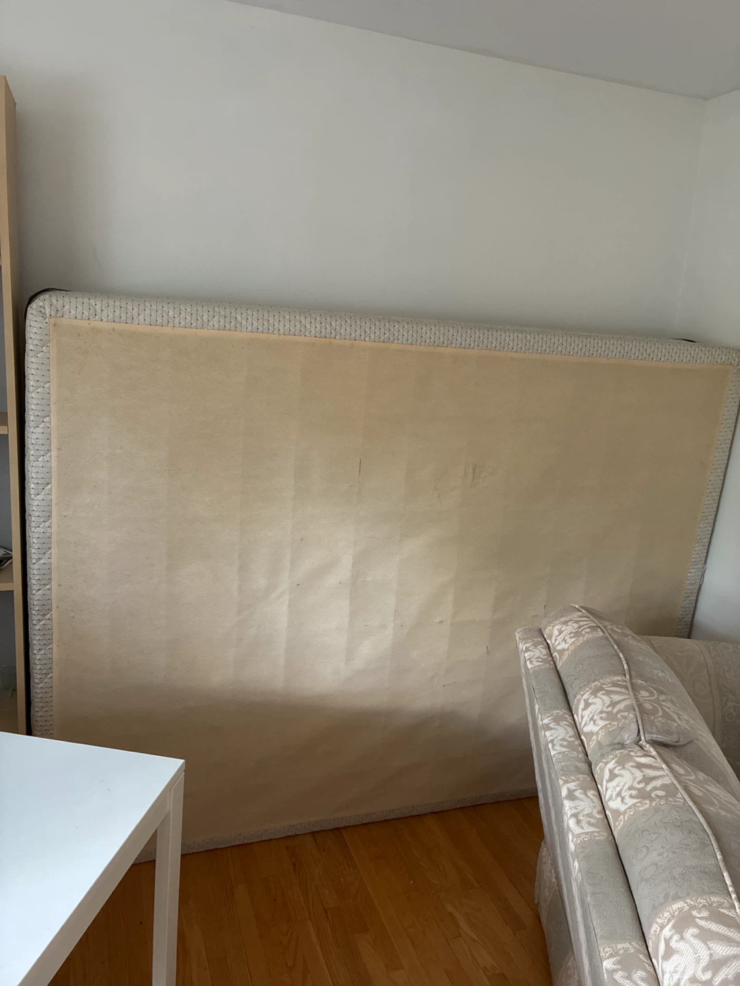 Queen size box spring