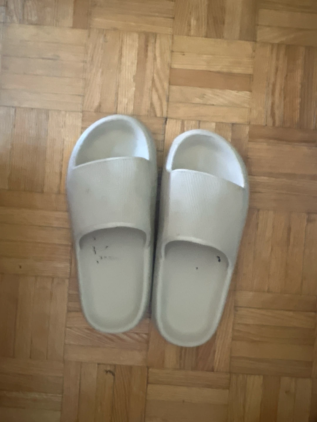 Unisex Foam Slide Sandals - Cream