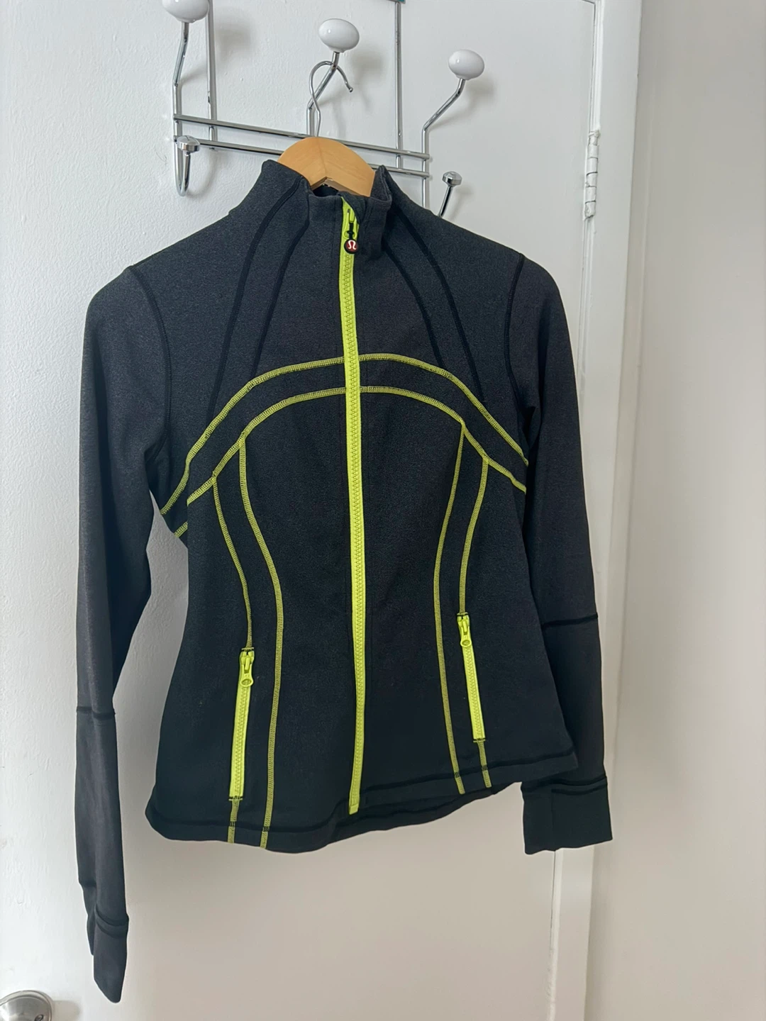 Lululemon Define Jacket - Charcoal Grey/neon yellow