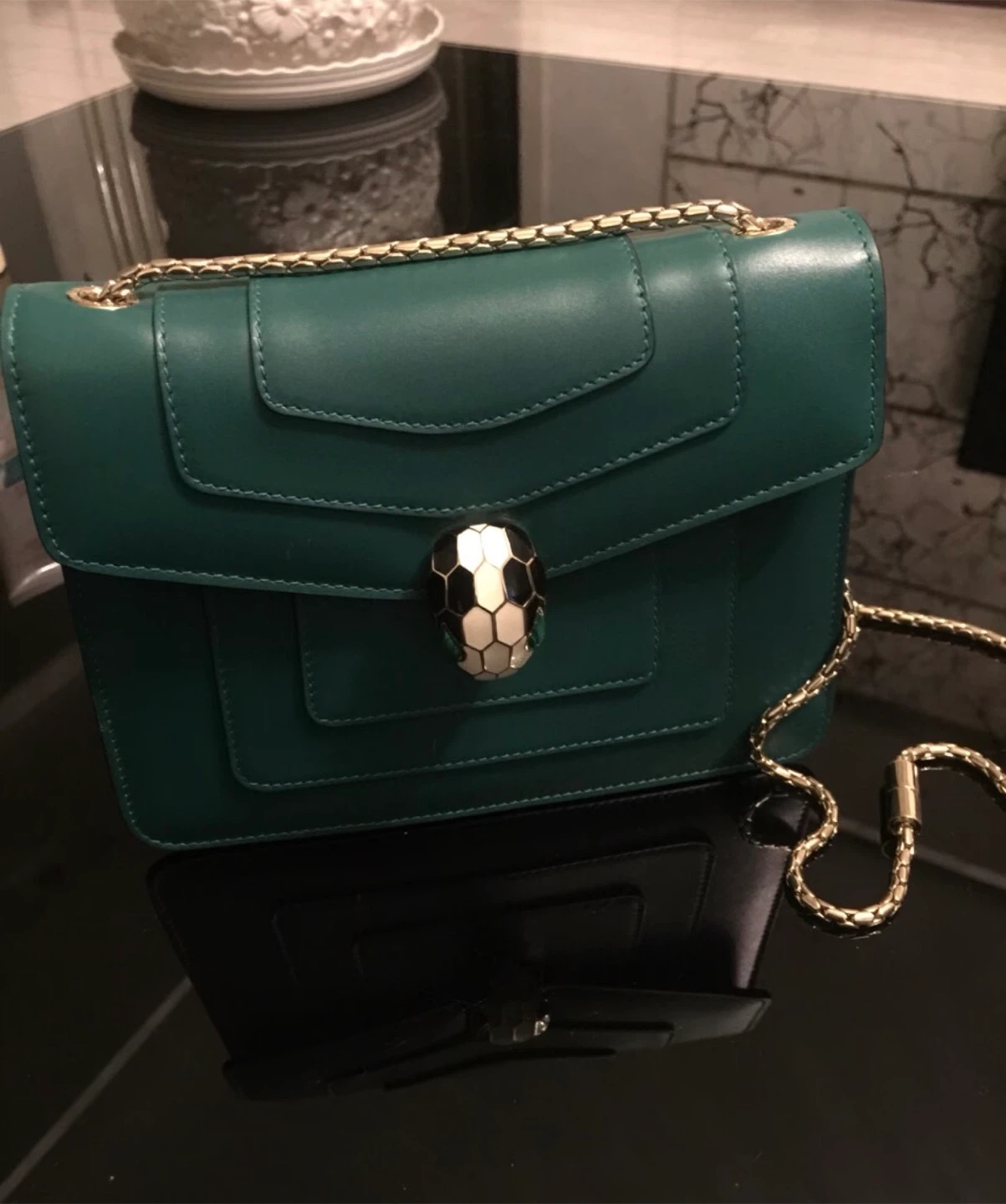 Brand new Bvlgari Serpenti Forever Shoulder Bag Emerald Green