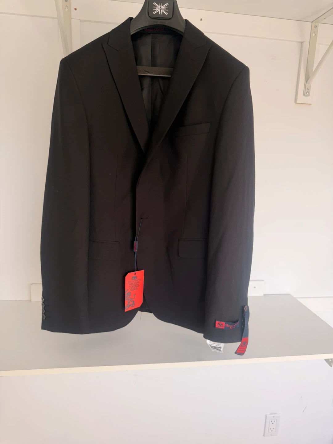 New Daniel Armoni Men's Black Blazer