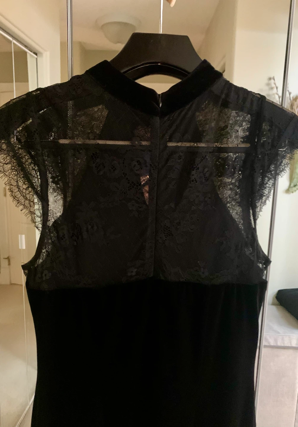 Frank Lyman Black Velvet Lace Dress - photo 2