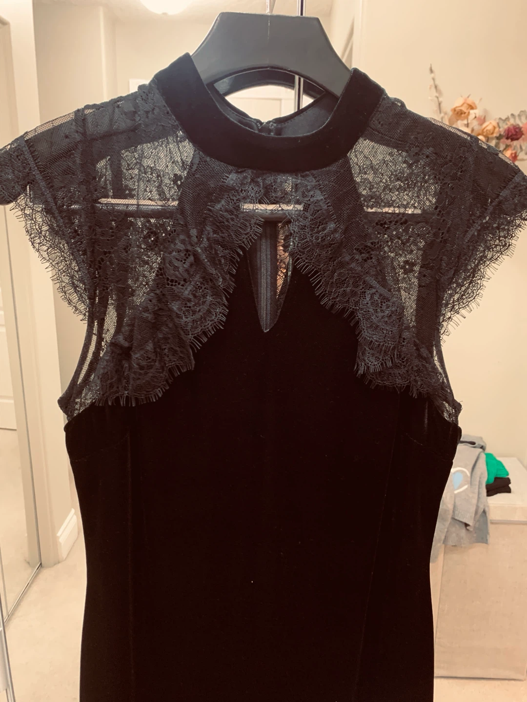 Frank Lyman Black Velvet Lace Dress - photo 4
