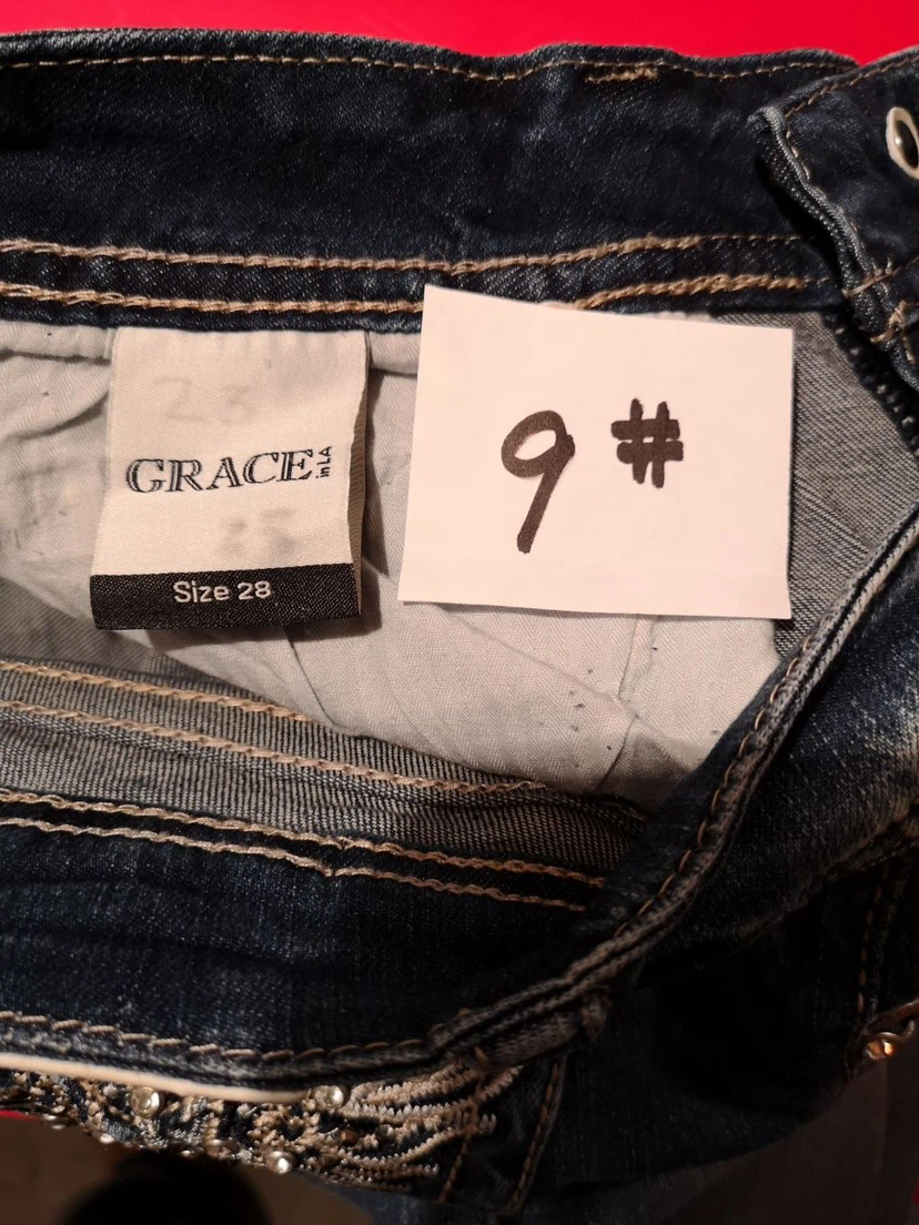 Grace in LA Jeans Size 28 - photo 3