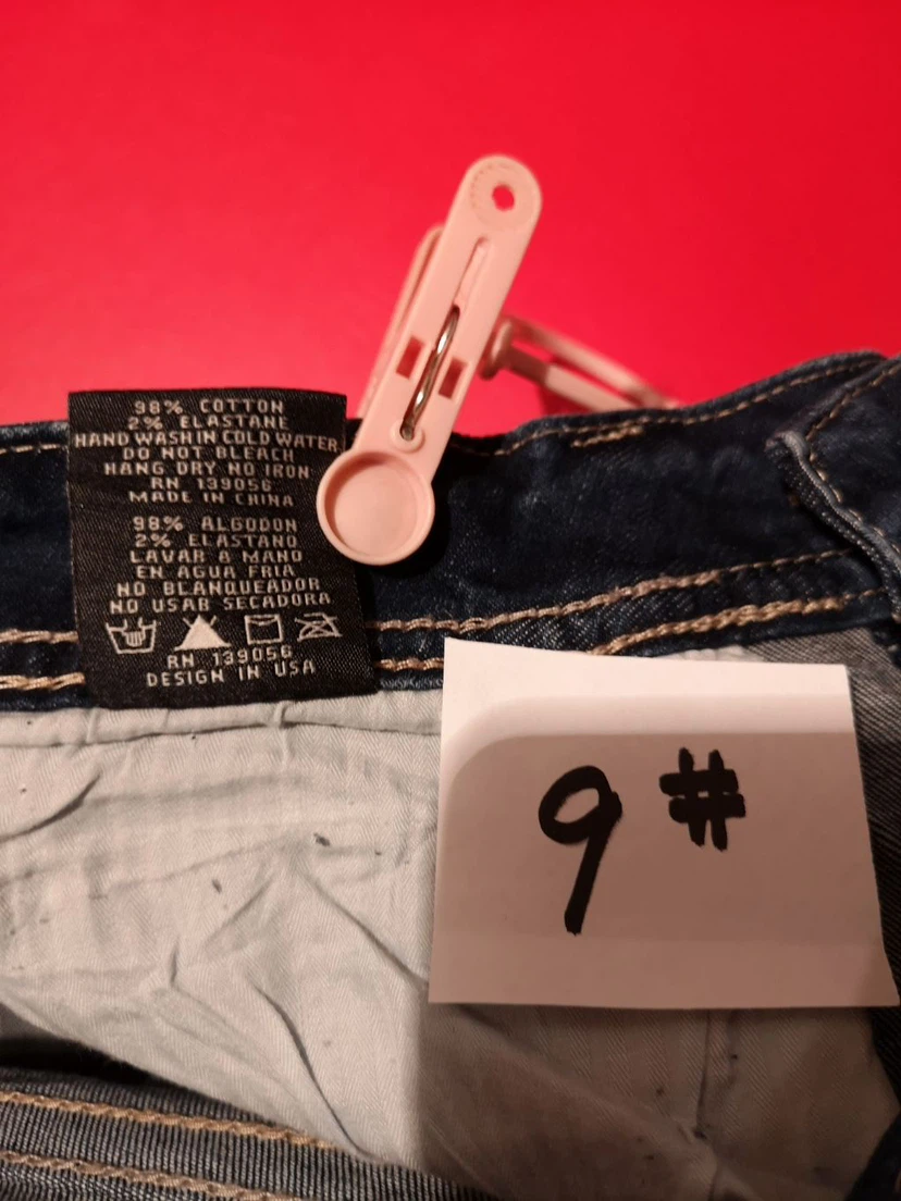Grace in LA Jeans Size 28 - photo 4