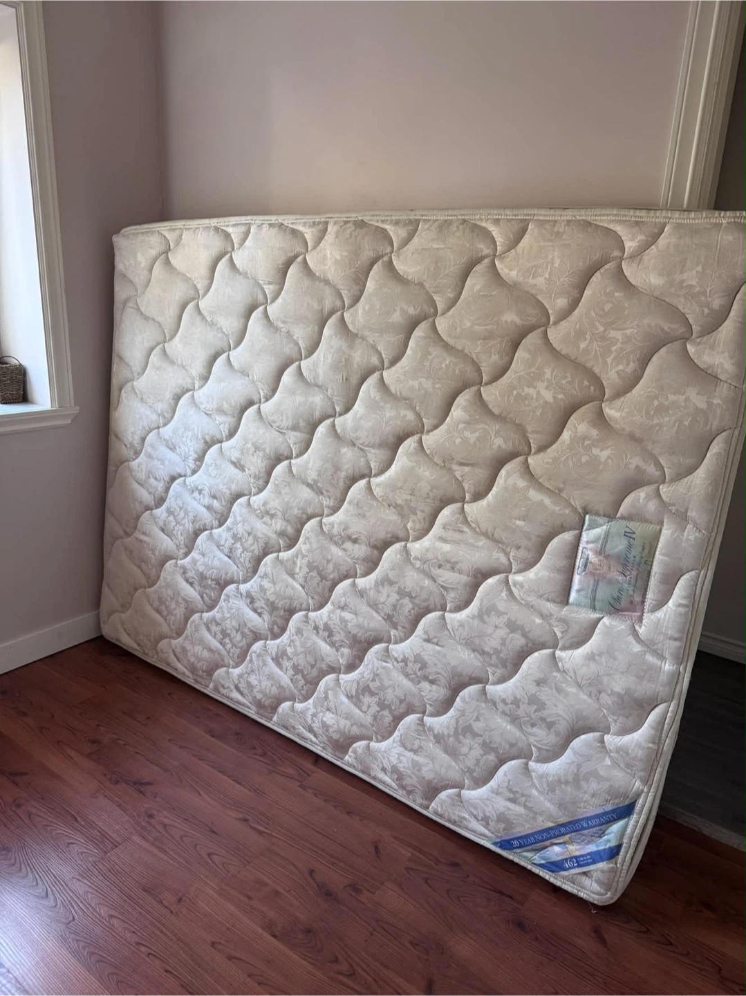 Queen size Chiro Supreme IV mattress - photo 2