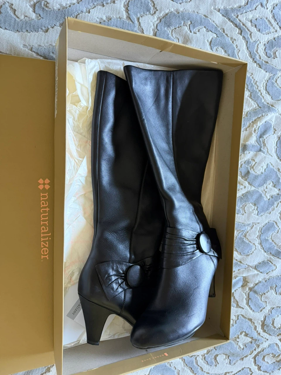 Size 10 Leather Boots - photo 2