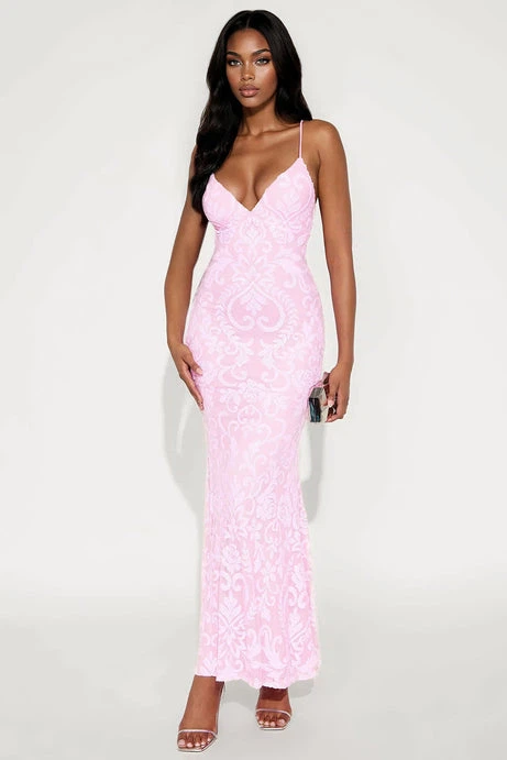 BNWT size medium Fashion  pink embellished maxi gown