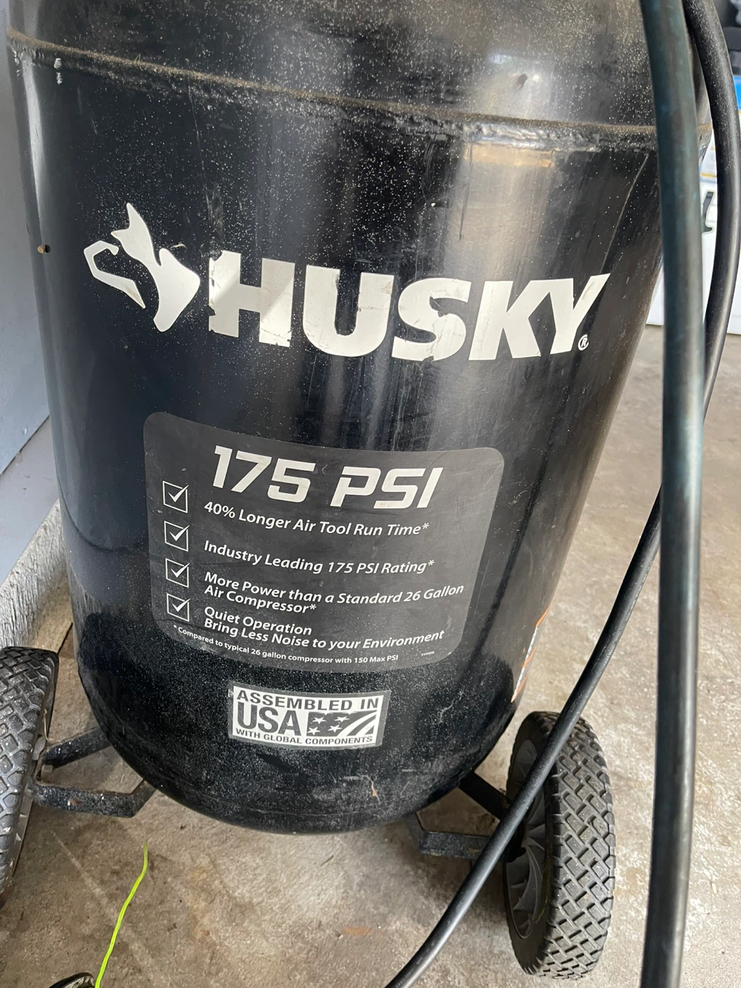 Air Compressor - photo 2