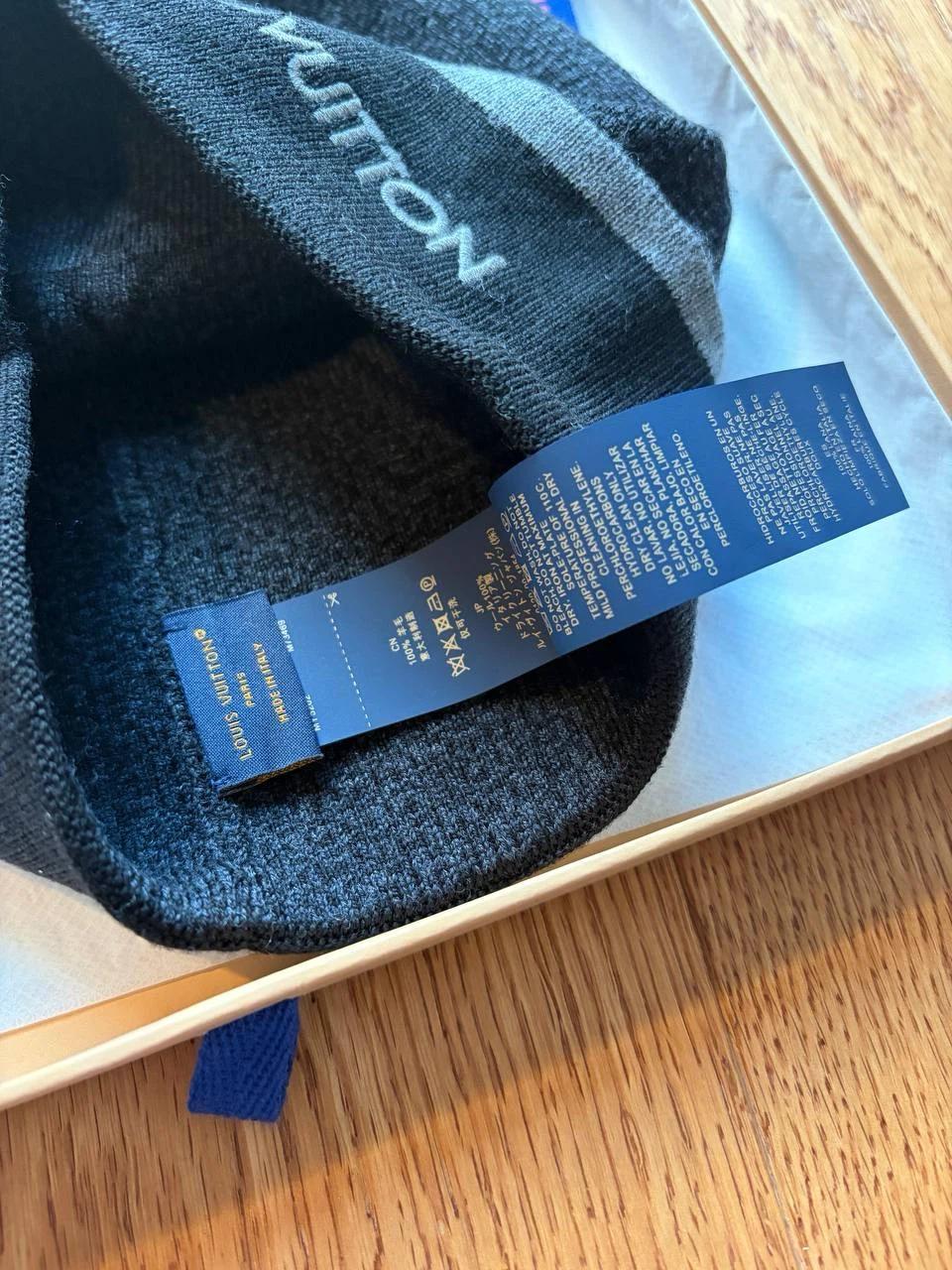 Louis Vuitton Grey Wool Knit Beanie – With Box - photo 2