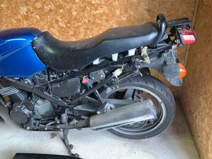 Kawasaki Motorcycle for Parts - photo 2