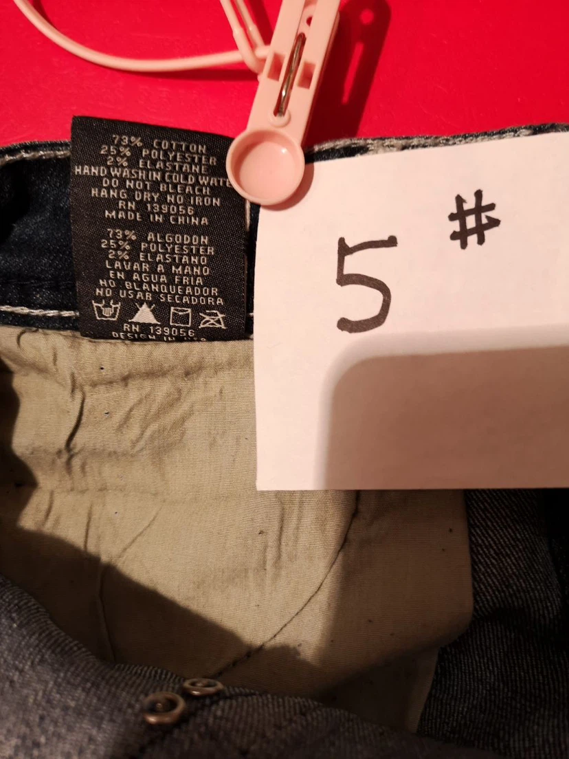 Grace in LA Jeans Size 28 - photo 3