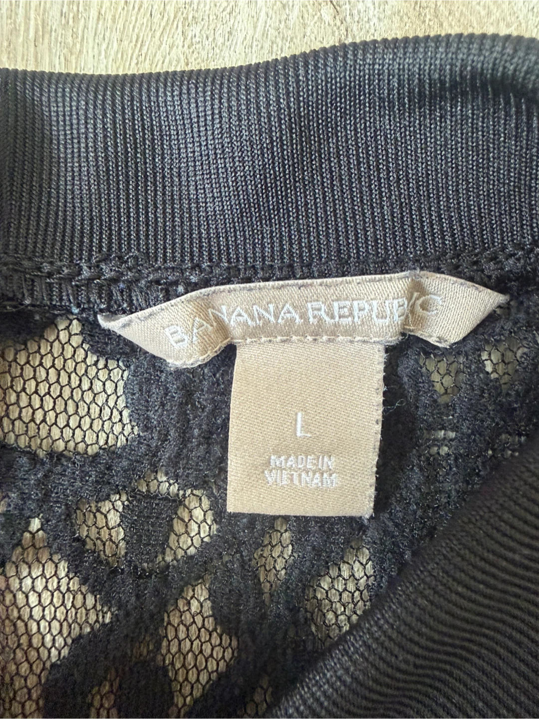 Banana Republic Black Lace Long Sleeve Top - photo 2