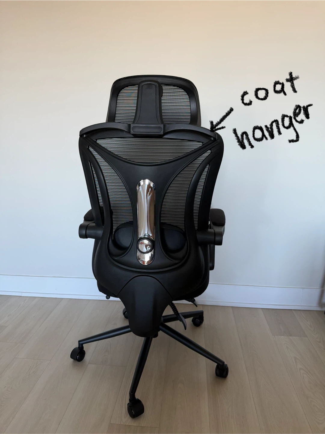 Black Ergonomic Office Chair with Footrest - photo 3