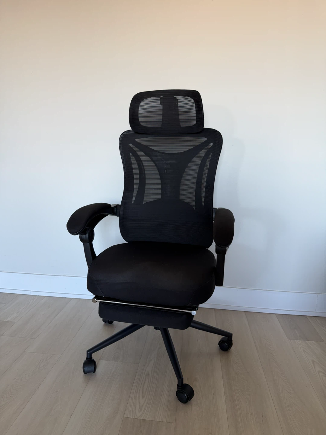 Black Ergonomic Office Chair with Footrest