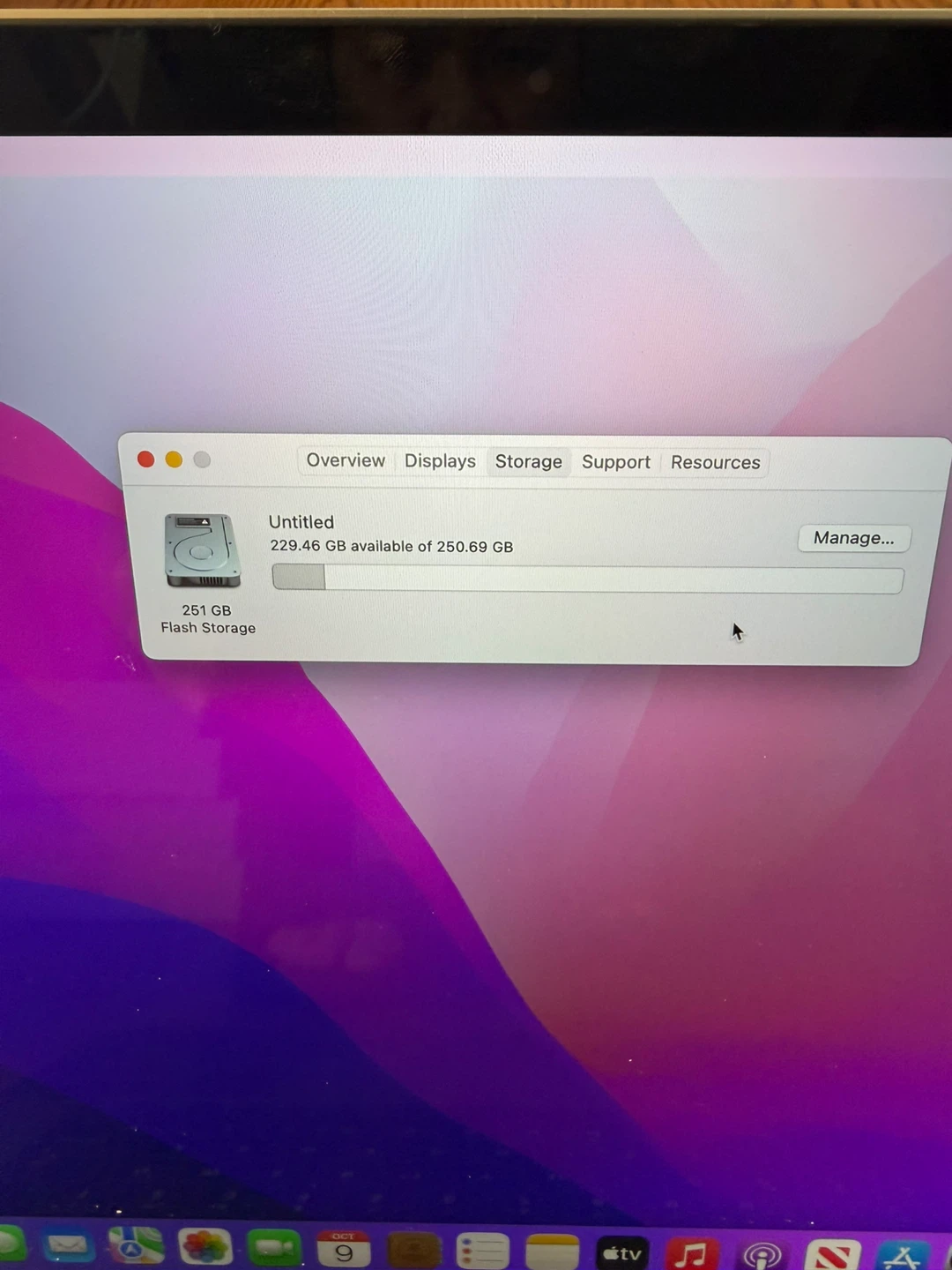 MacBook Pro 15 inch 2017 16GB RAM 256GB SSD Fully Functional - photo 3