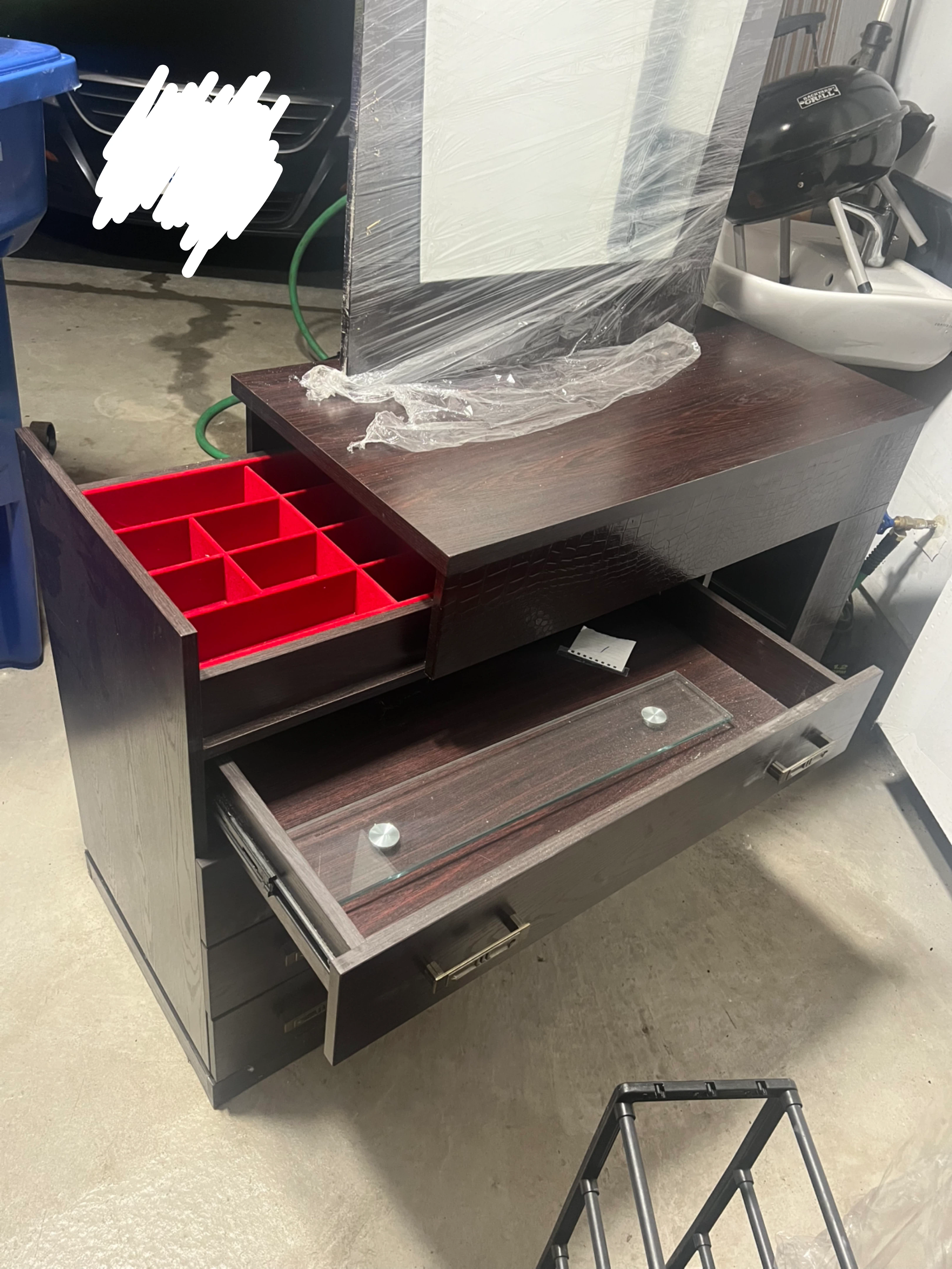 Dark Brown Vanity Table with Mirror
