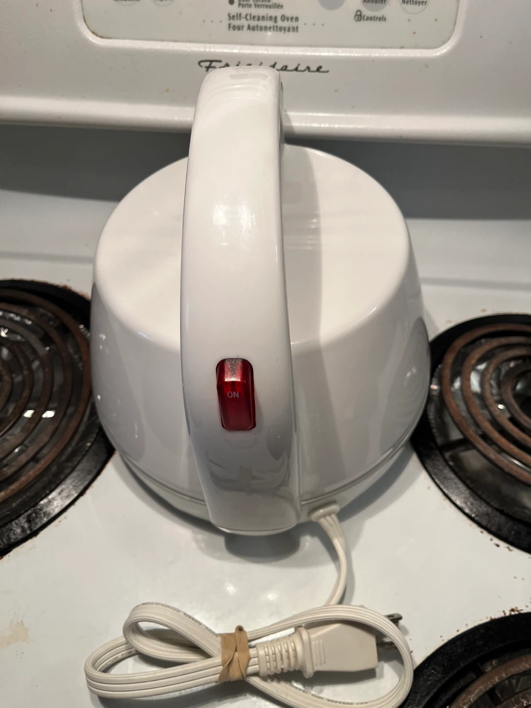 Vintage Black & Decker 2-Litre Electric Dome kettle - photo 3