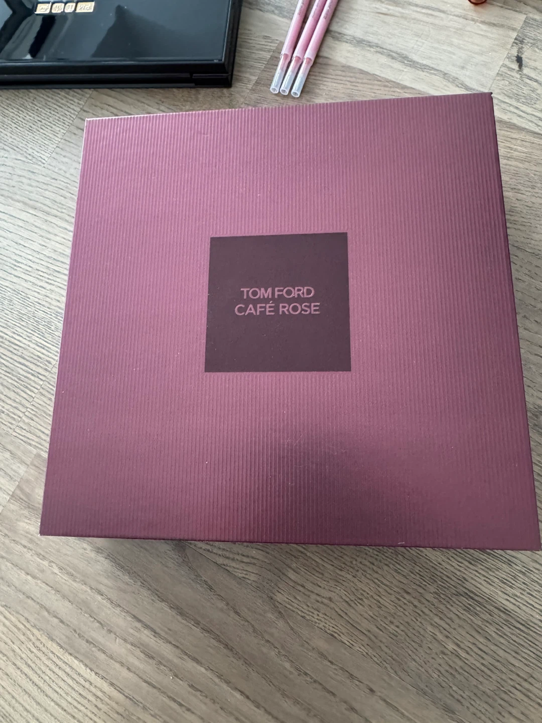 Tom Ford Cafe Rose gift box - photo 2