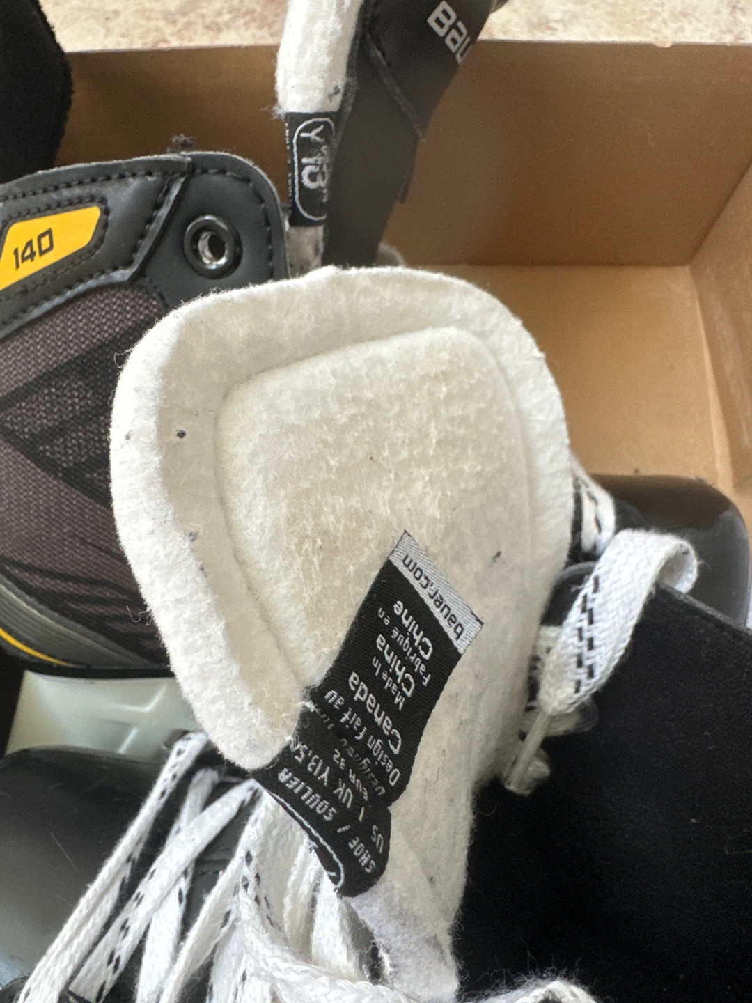 Bauer Supreme 140 Youth Hockey Skates YTH 13.0 - photo 2
