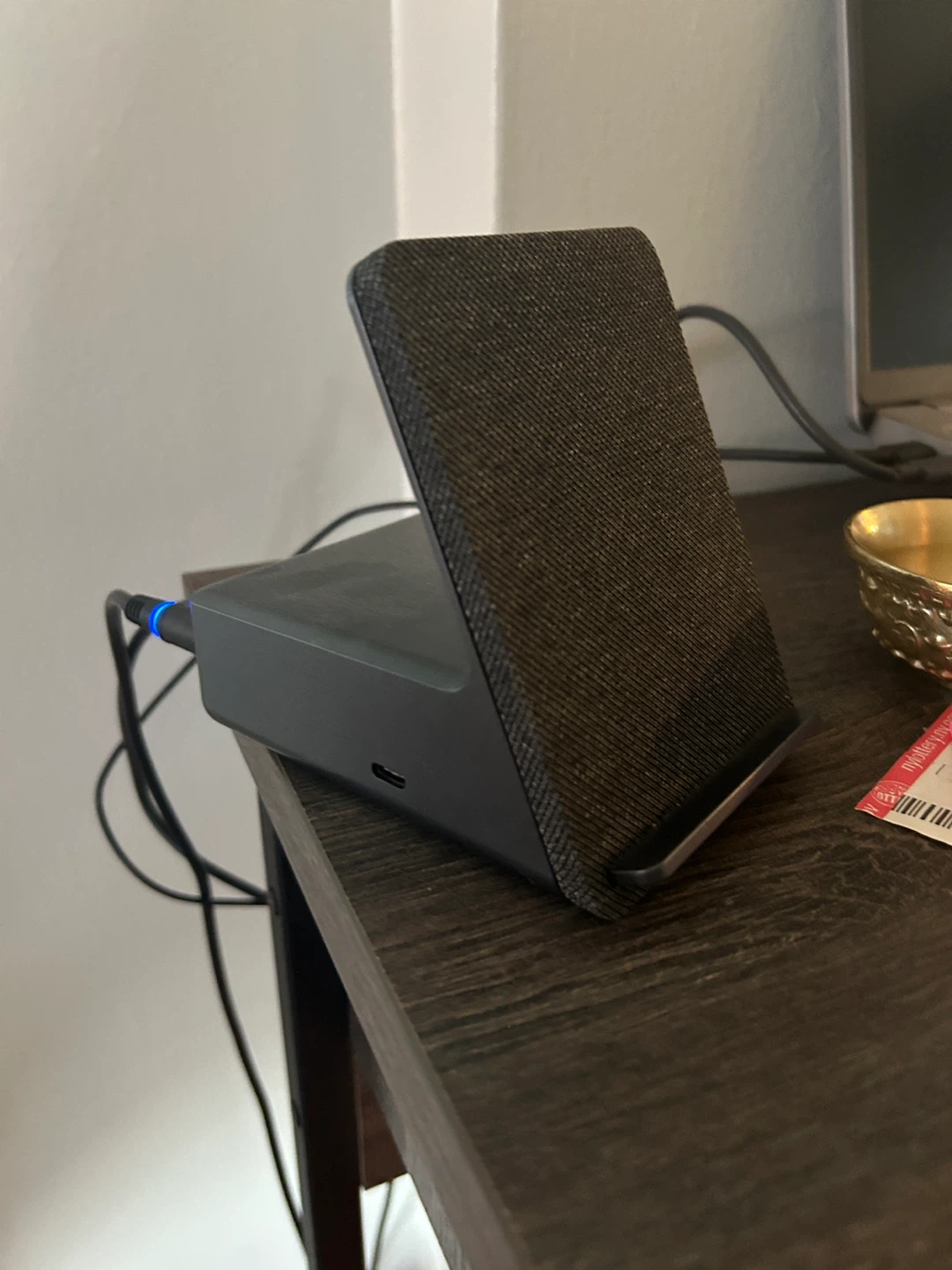 Dell Mobile Wireless Charging Stand