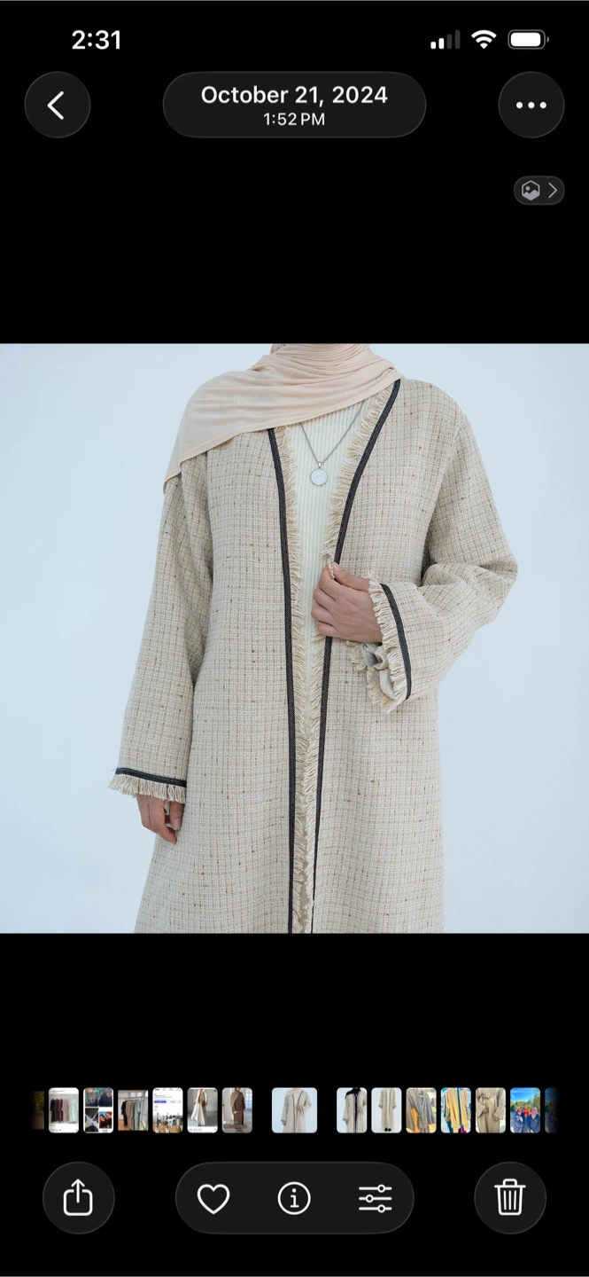 Beige Tweed coat with Fringed Trim - photo 4