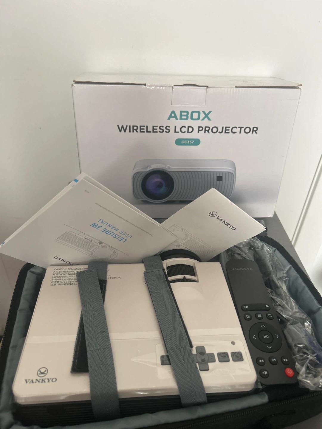 VANKYO ABOX GC357 Wireless LCD Projector