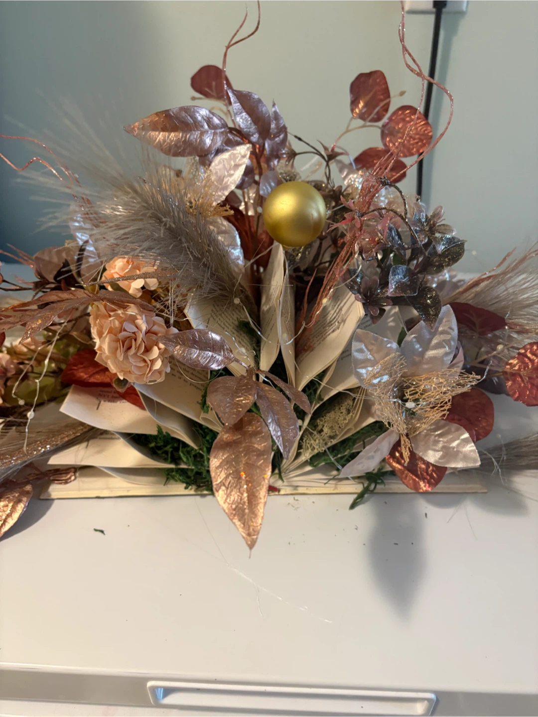 Handmade Christmas Book Bouquet - photo 5