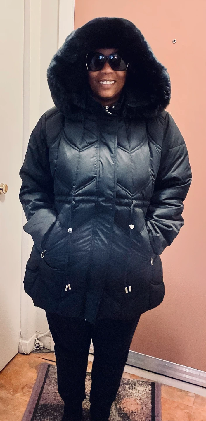 Black Women's Quilted Puffer Jacket with Faux Fur Hood - photo 2