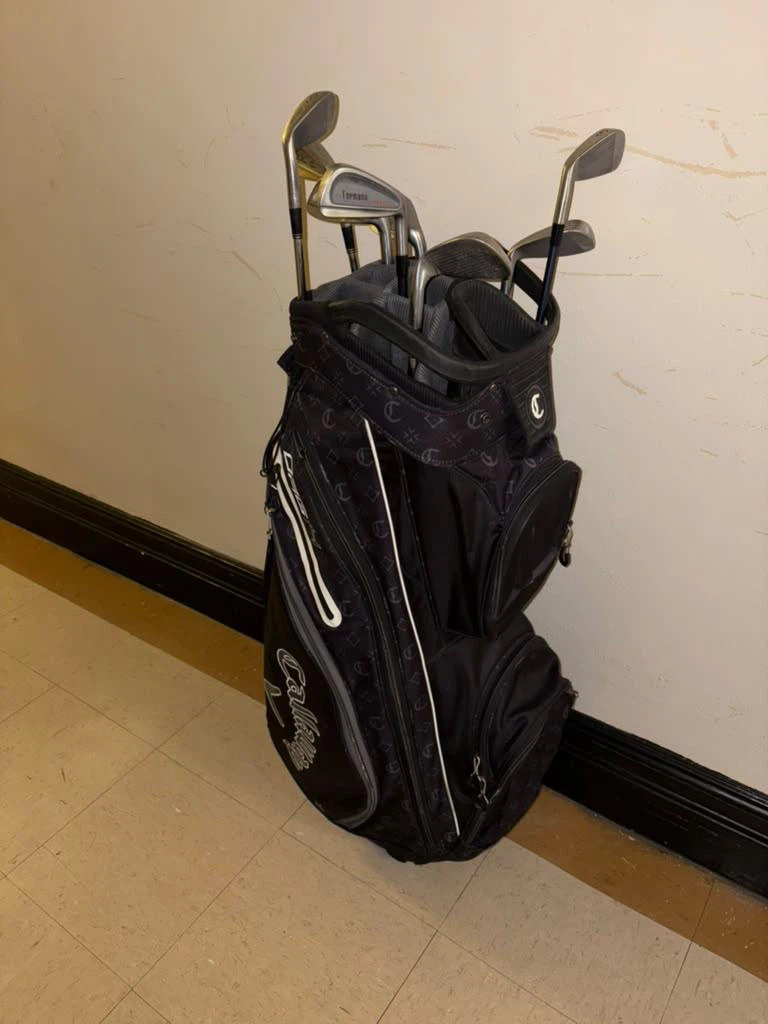 Callaway Golf Bag with Assorted Irons