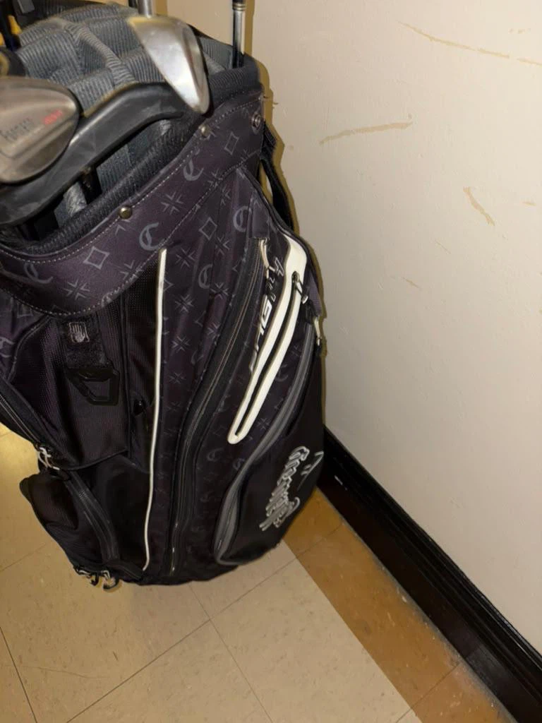Callaway Golf Bag with Assorted Irons - photo 2