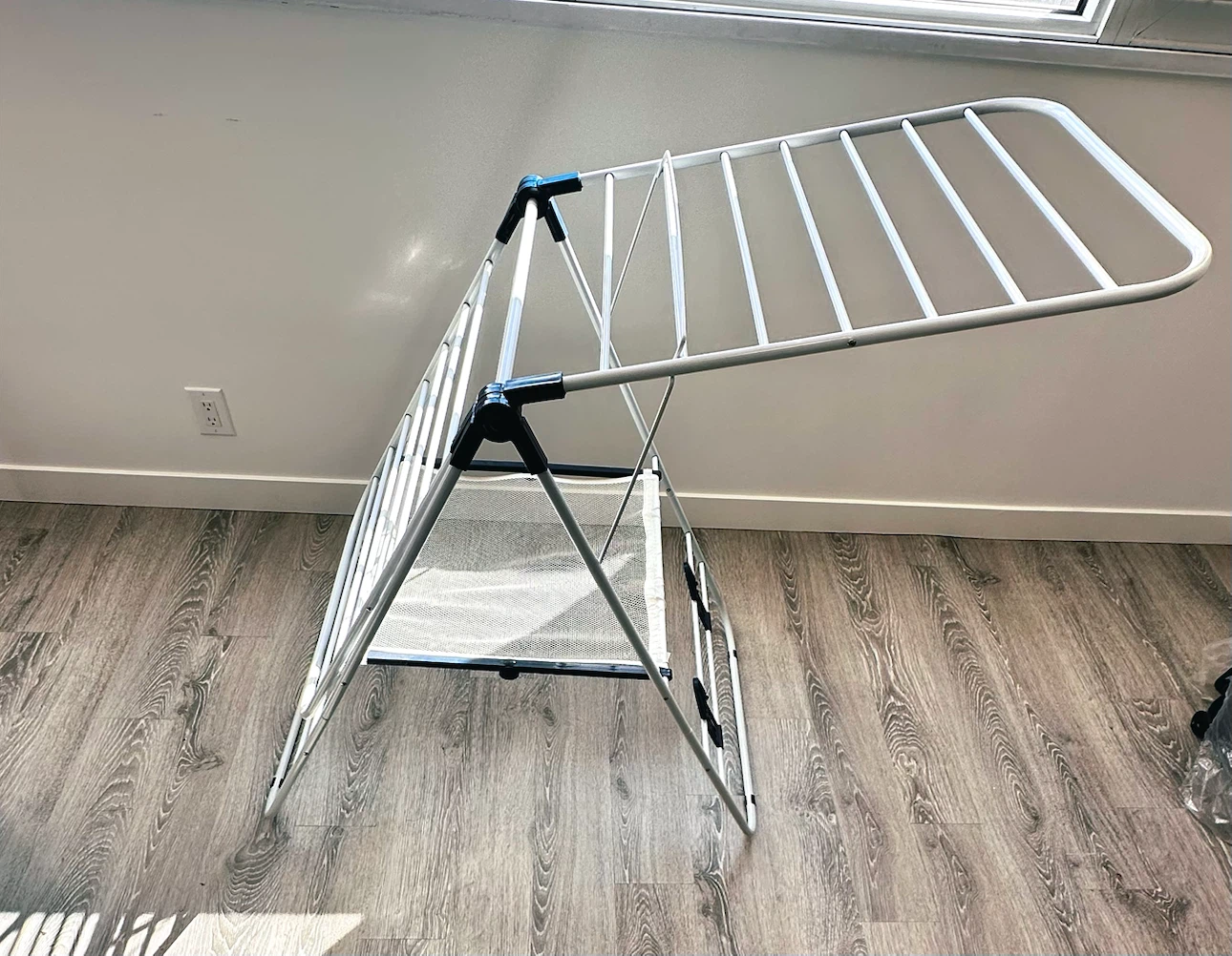 Mainstay heavyduty foldable dryer rack (clothes and shoe) - photo 2