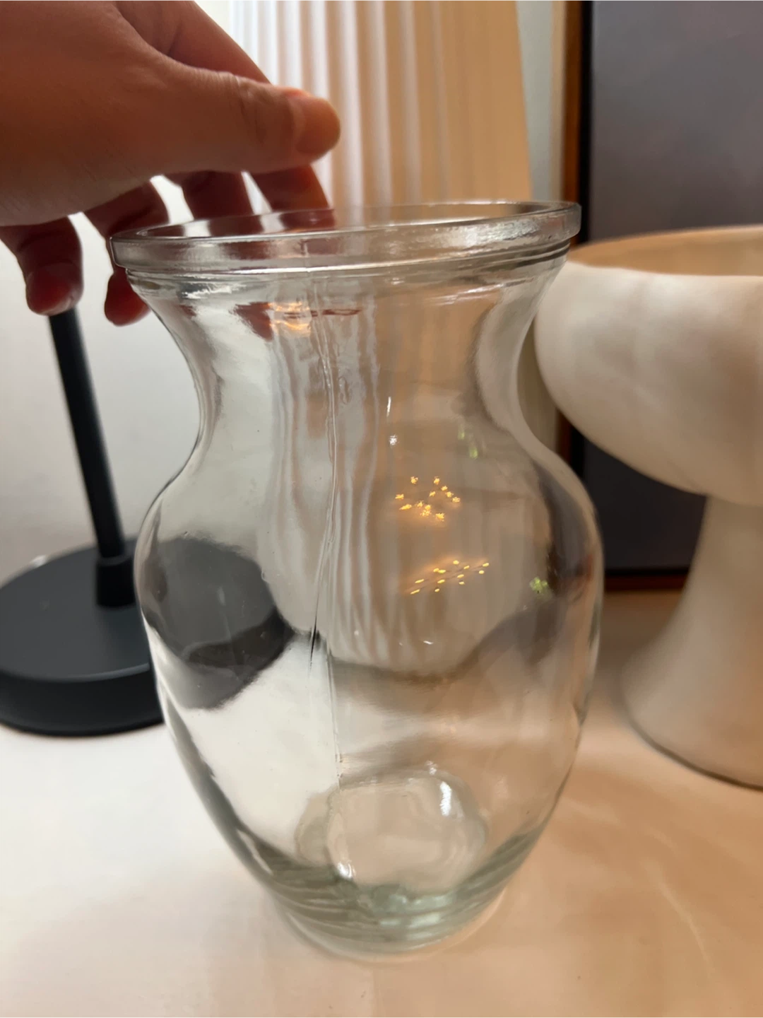 Clear Glass Vase - photo 3