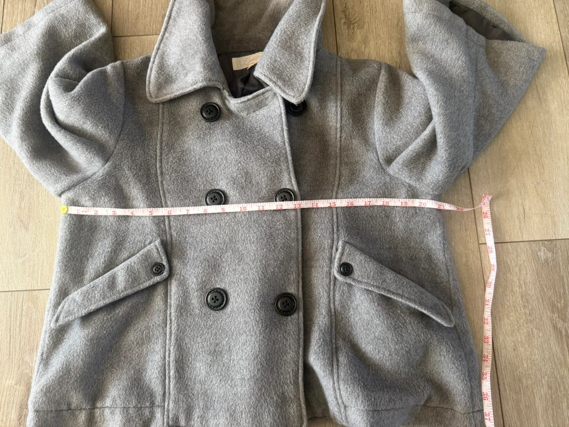 Grey wool-blend pea coat - photo 2