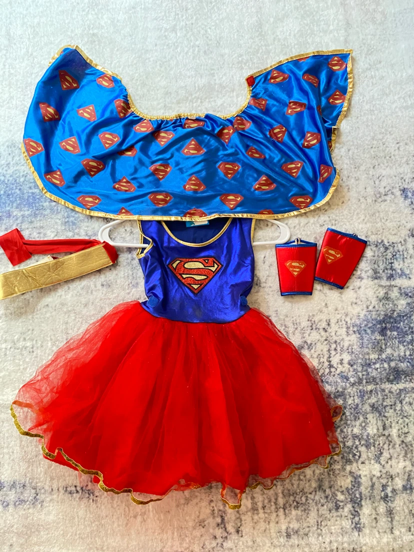 Supergirl Costume Set size 3 - photo 2