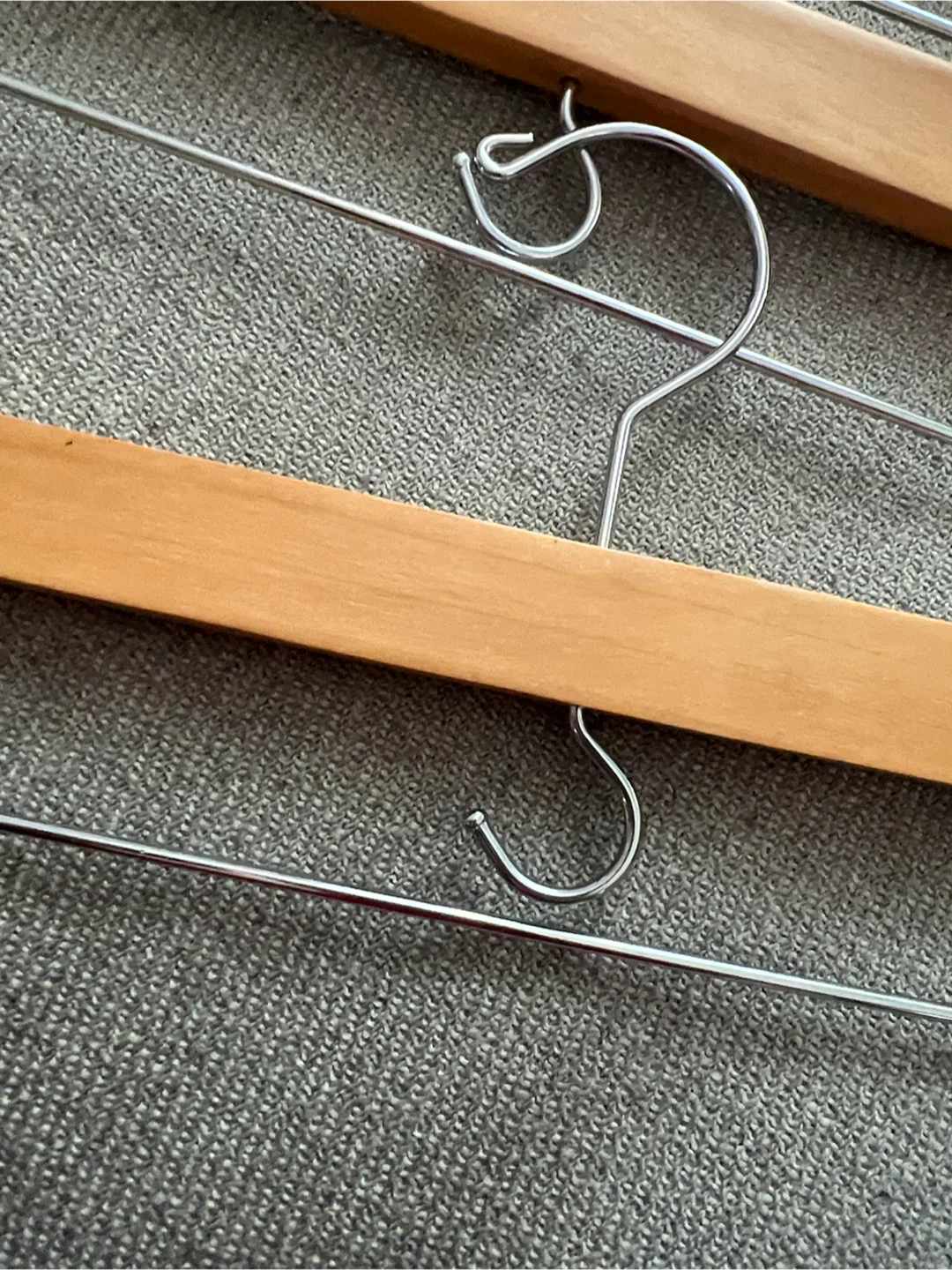 Set of 7 Wooden Pant and Skirt Hangers - photo 4