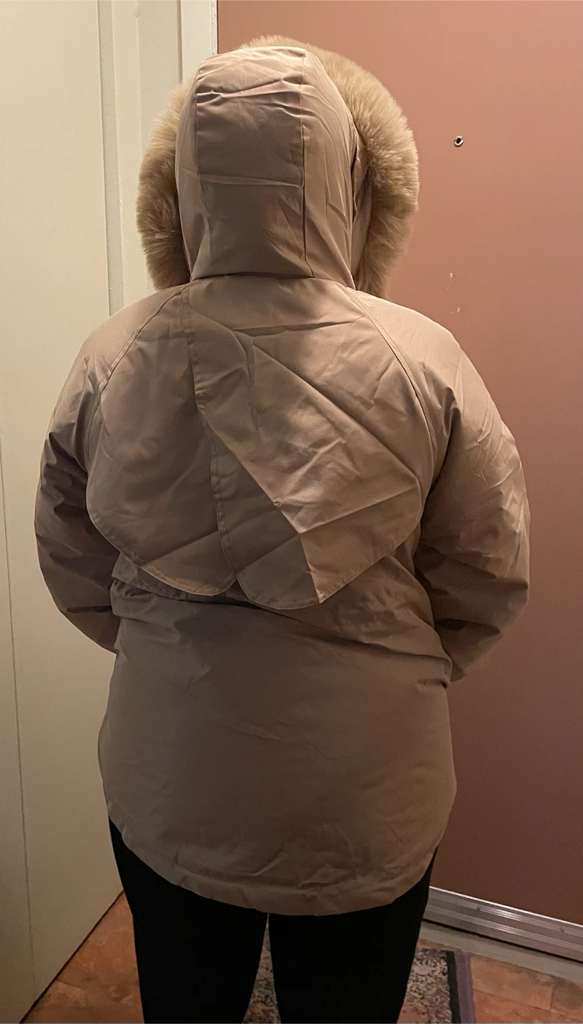 Beige faux fur hooded winter jacket - photo 3