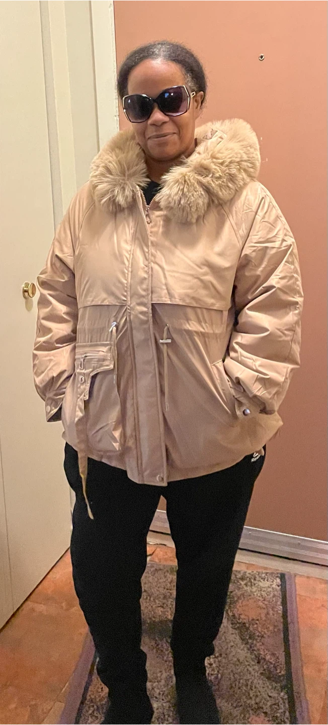 Beige faux fur hooded winter jacket - photo 5