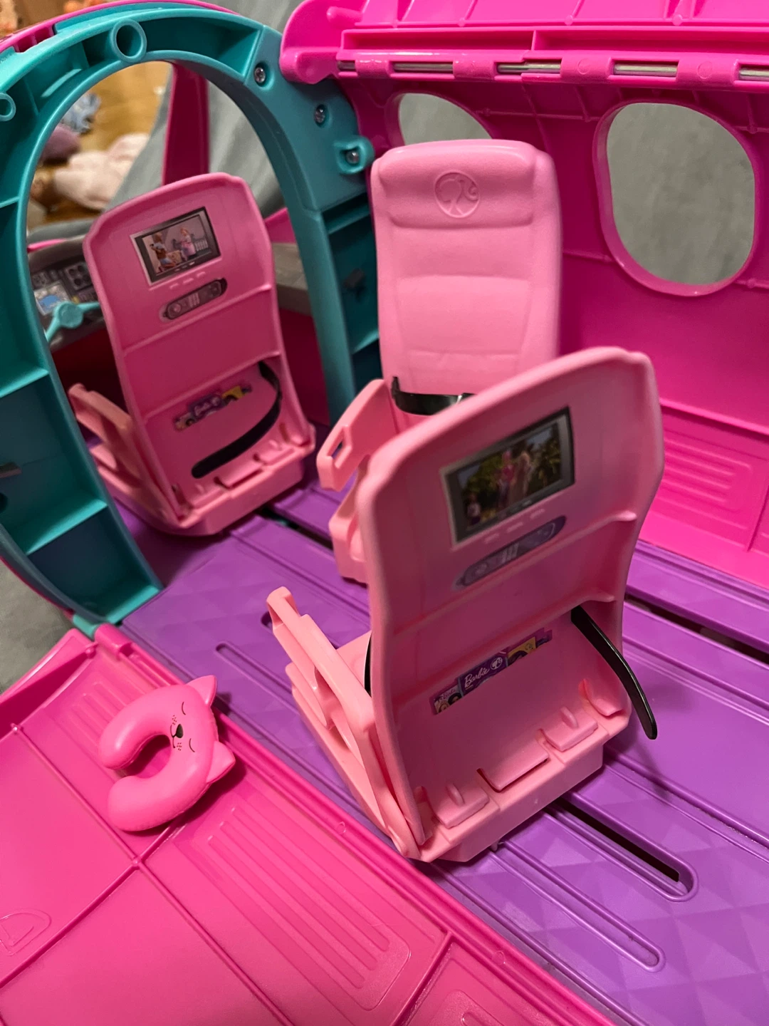 Barbie Dreamplane - airplane playset - photo 3