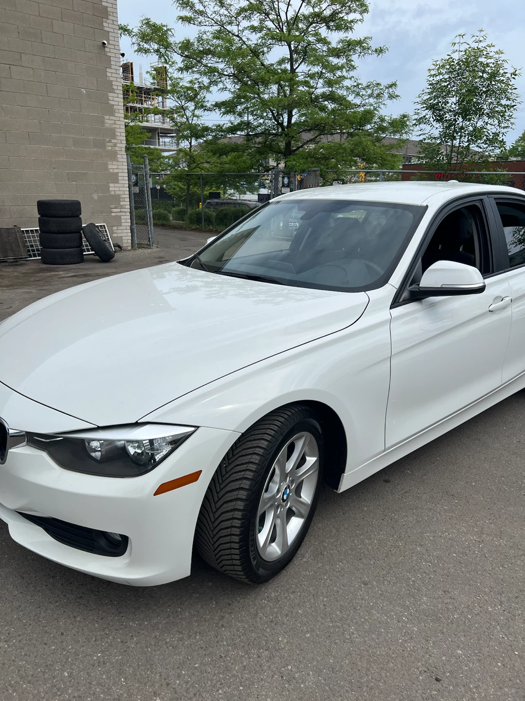 White BMW 320i Sedan