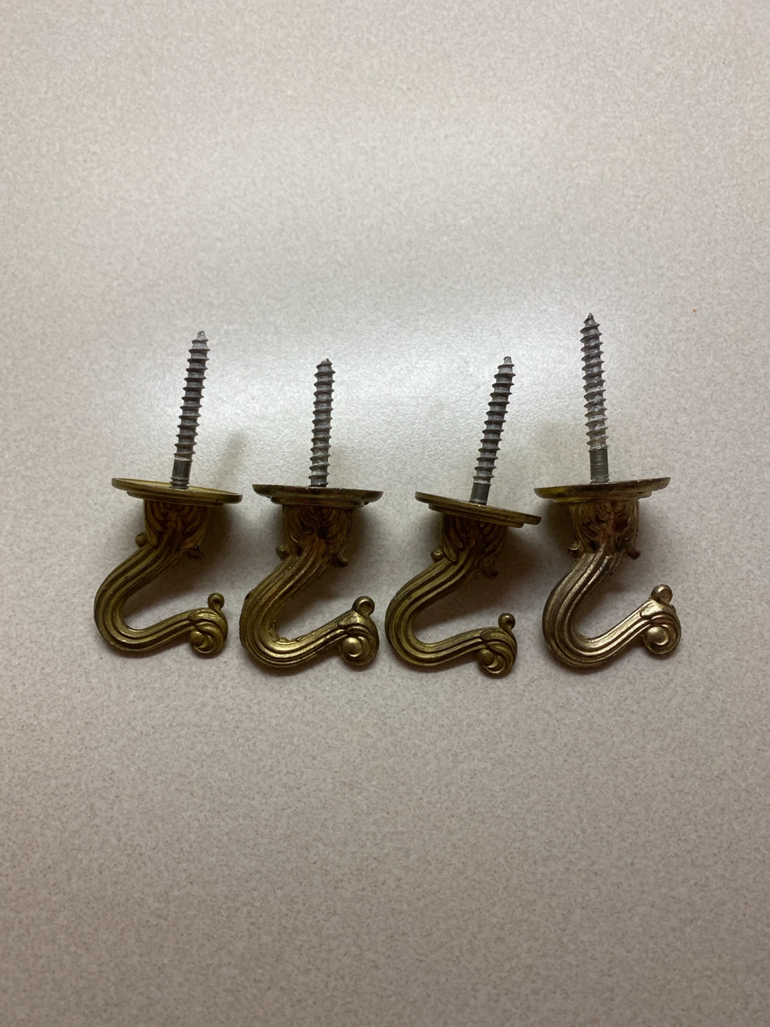 Set of 4 Vintage-Style Brass Screw-In Hooks