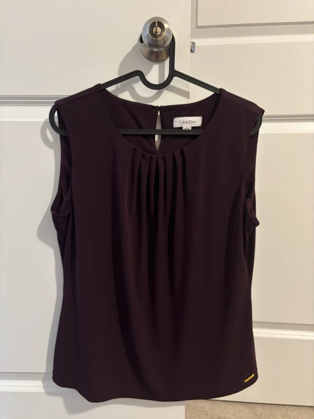 Calvin Klein Sleeveless Pleated Blouse