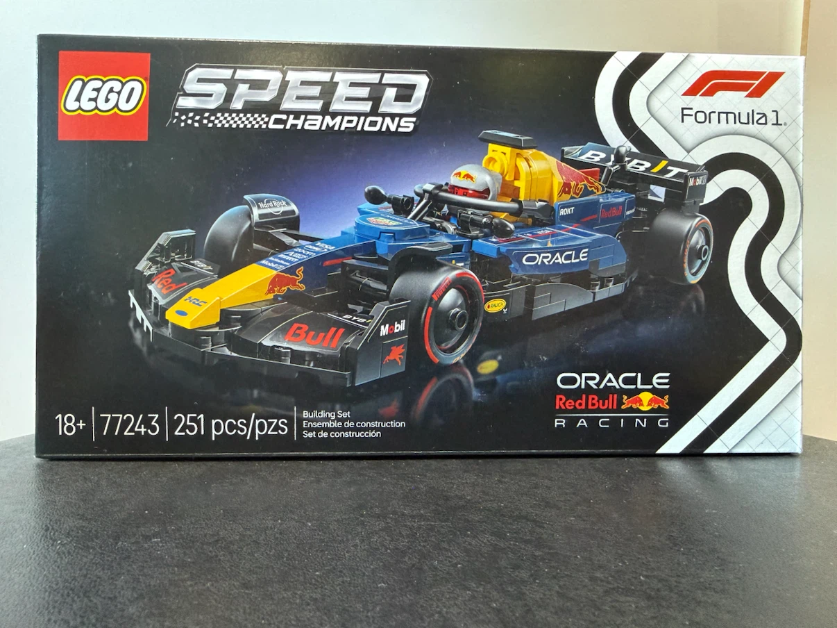 LEGO Speed Champions Oracle Red Bull Racing 77243