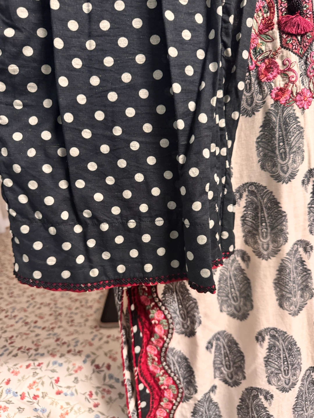 Ethnic Paisley Embroidered Kurta and Polka Dot Pants Set - photo 2