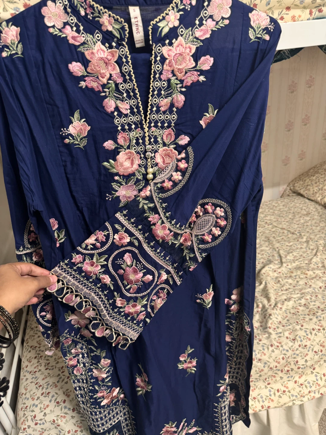 Ethnic Navy Blue Embroidered Kurta - photo 2