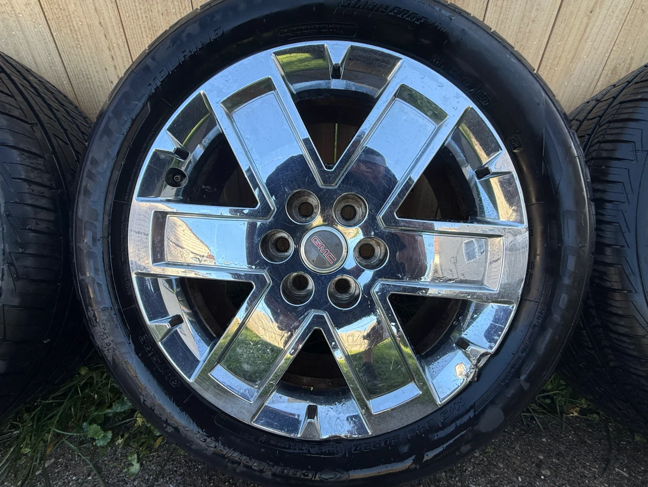 20” GMC Acadia Wheels and tires - photo 3
