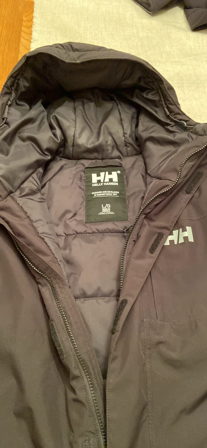 Helly Hansen Winter Jacket - Black size large men’s - photo 2