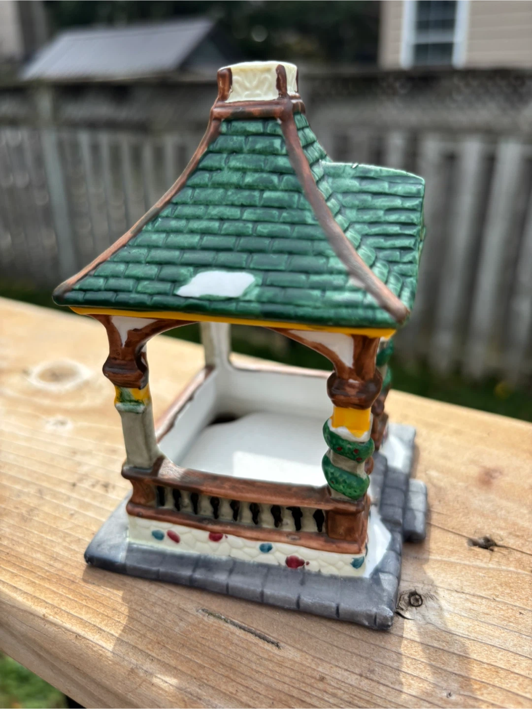 Ceramic Christmas Village Gazebo - photo 2