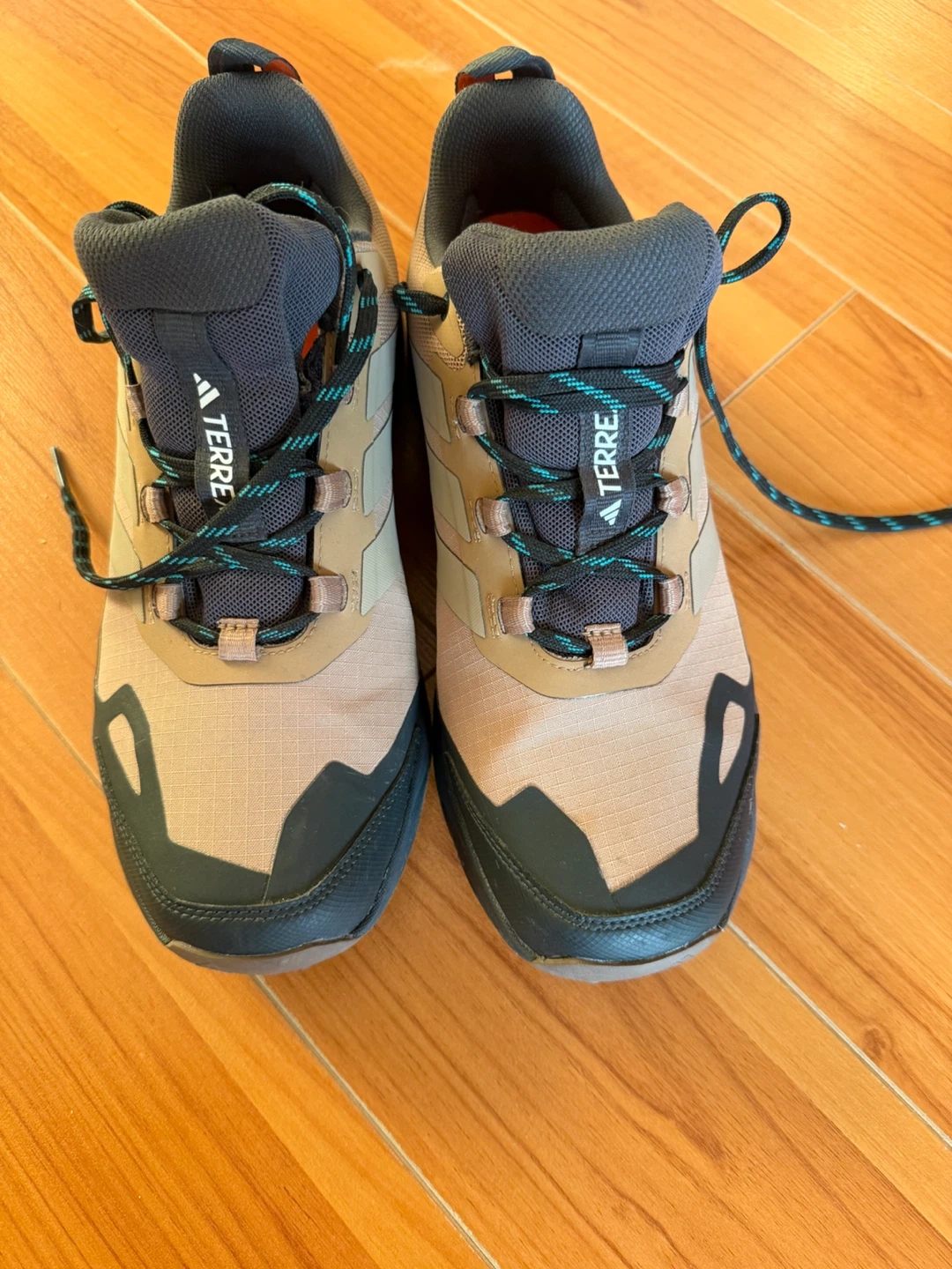 Adidas Terrex Hiking Shoes - photo 2